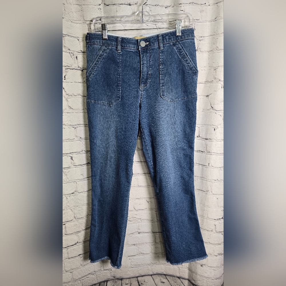 Democracy "Ab Technology" Raw Hem Cropped Pants Size 10
